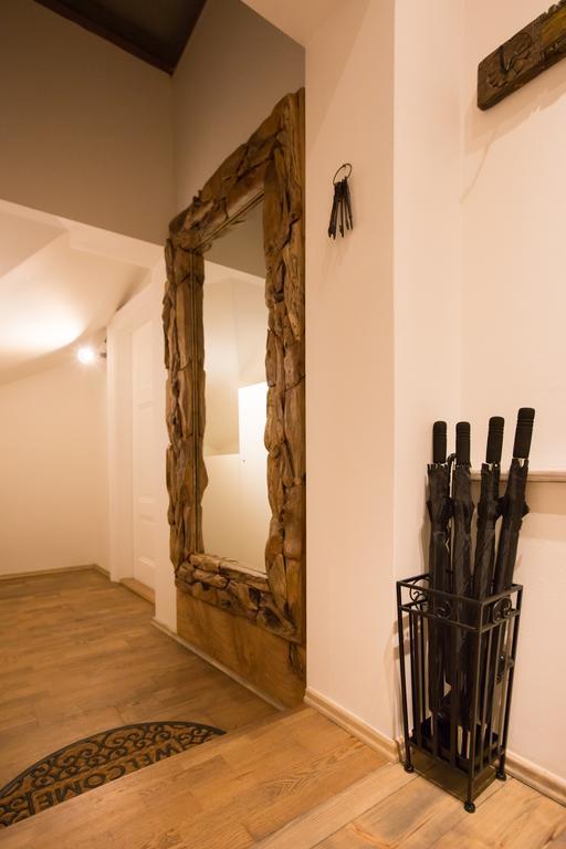 Bohemian Chic 2 Bedroom 2 Bathroom Loft With Hanging Chair Prague Ngoại thất bức ảnh